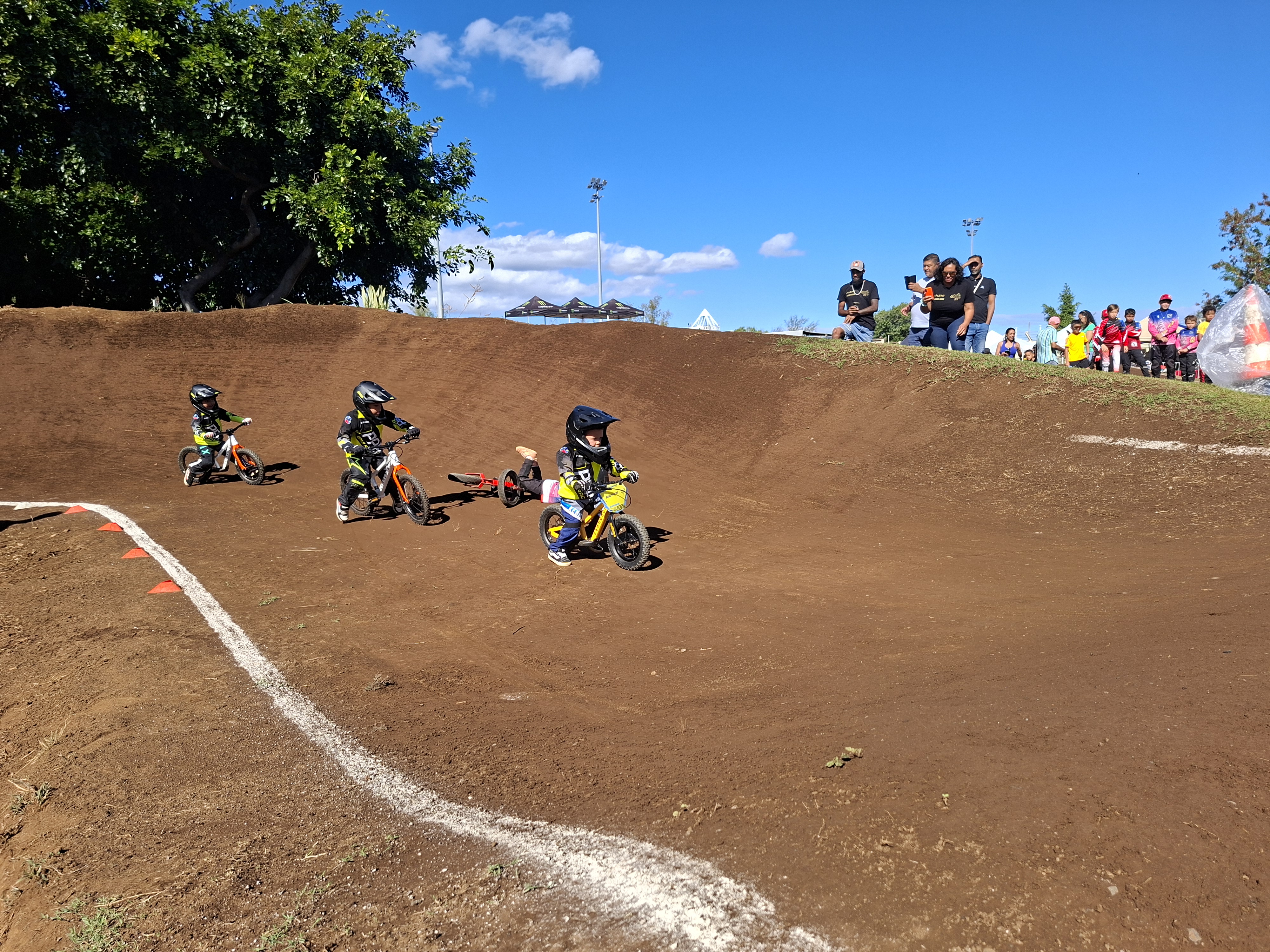 Championnat de la R�UNION de BMX